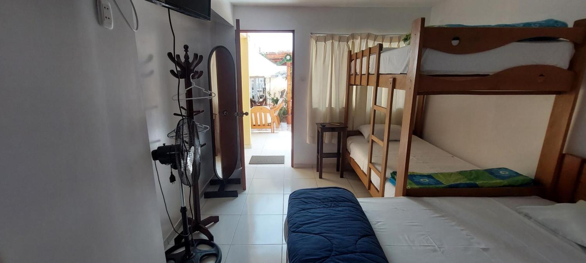 R. A. C. S. Hotel ปารากัส ภายนอก รูปภาพ
